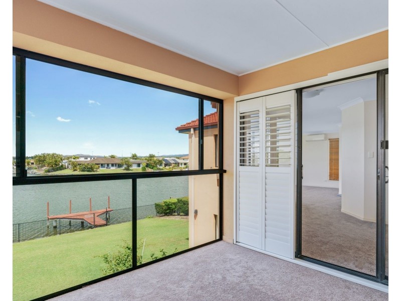 30 The Peninsula, Helensvale QLD 4212