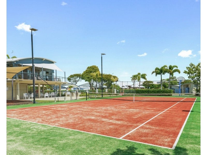 30 The Peninsula, Helensvale QLD 4212