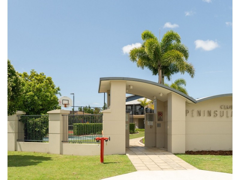 30 The Peninsula, Helensvale QLD 4212