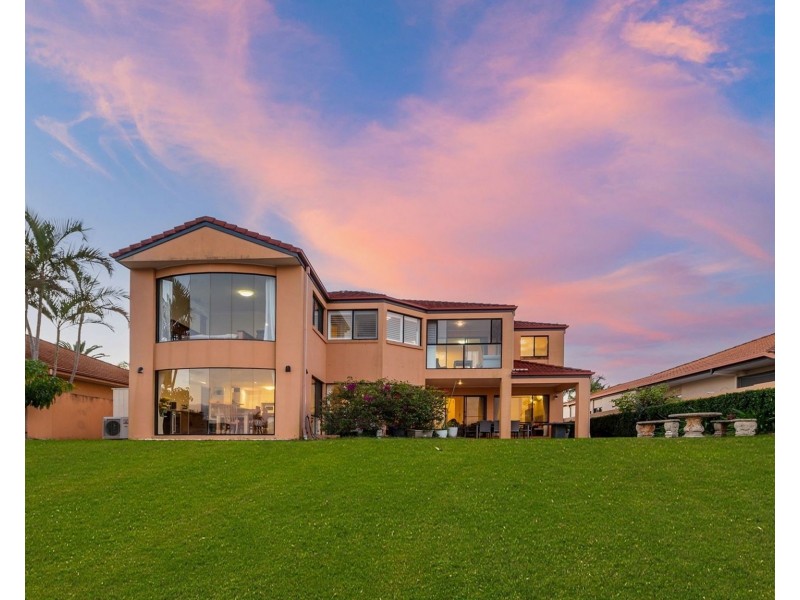 30 The Peninsula, Helensvale QLD 4212