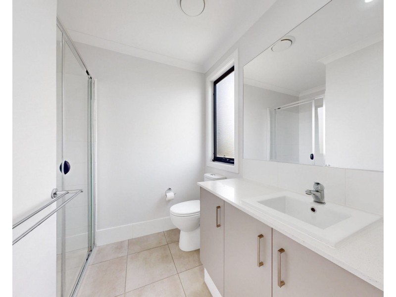 34 Blatchford St, Strathpine QLD 4500