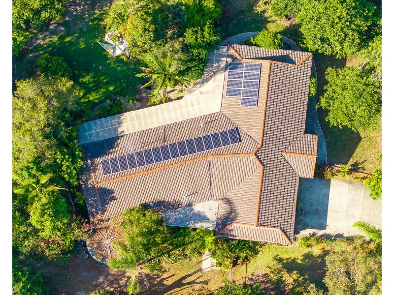 6 Hallett Crescent, Elimbah QLD 4516