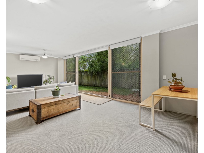1/60 Swann Road, Taringa QLD 4068