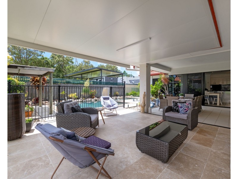 13 Campbellville Circuit, Pelican Waters QLD 4551