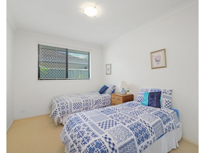 13 Campbellville Circuit, Pelican Waters QLD 4551