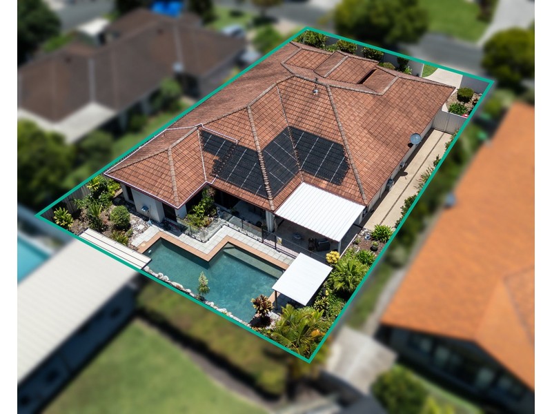 13 Campbellville Circuit, Pelican Waters QLD 4551