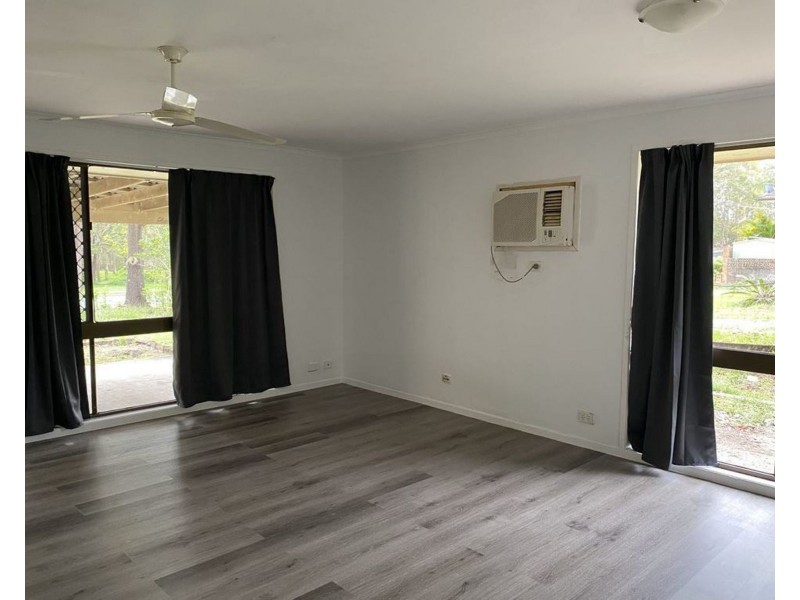 15 Knights Road, Narangba QLD 4504