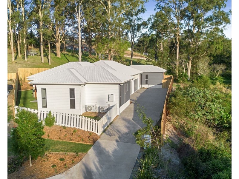 2/24 Bosky Place, Nambour QLD 4560