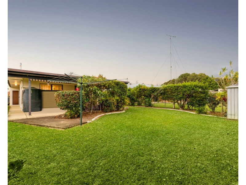 110 Maple Street, Cooroy QLD 4563