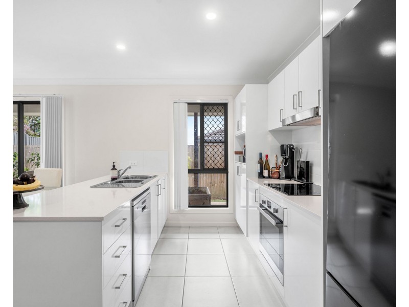 7 Endeavour Close, Hemmant QLD 4174