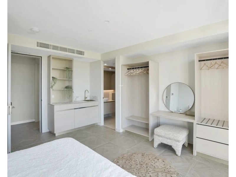 814/24 Queen Street, Southport QLD 4215