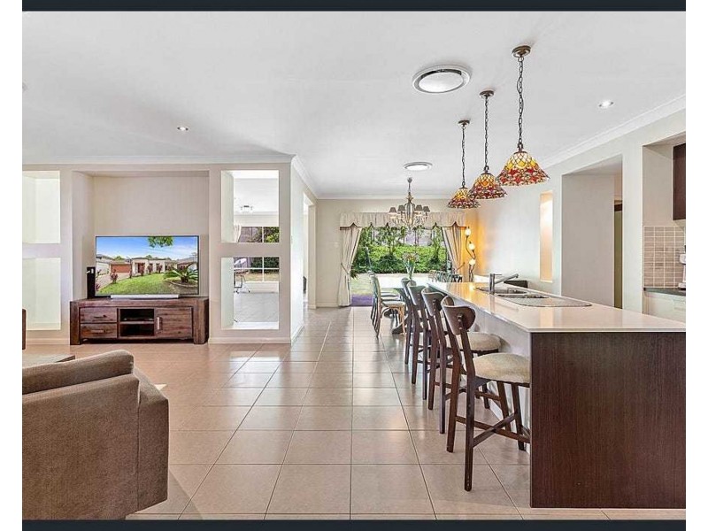 18 Lillydale Street, Carseldine QLD 4034