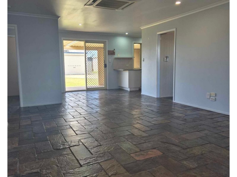 63 Cunnington Street, Bundaberg East QLD 4670