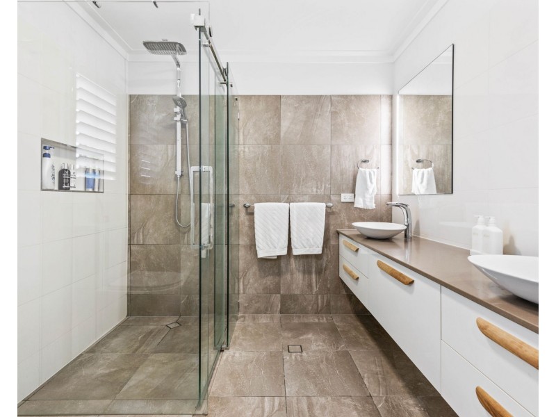 85 Bayview Road, Brighton QLD 4017