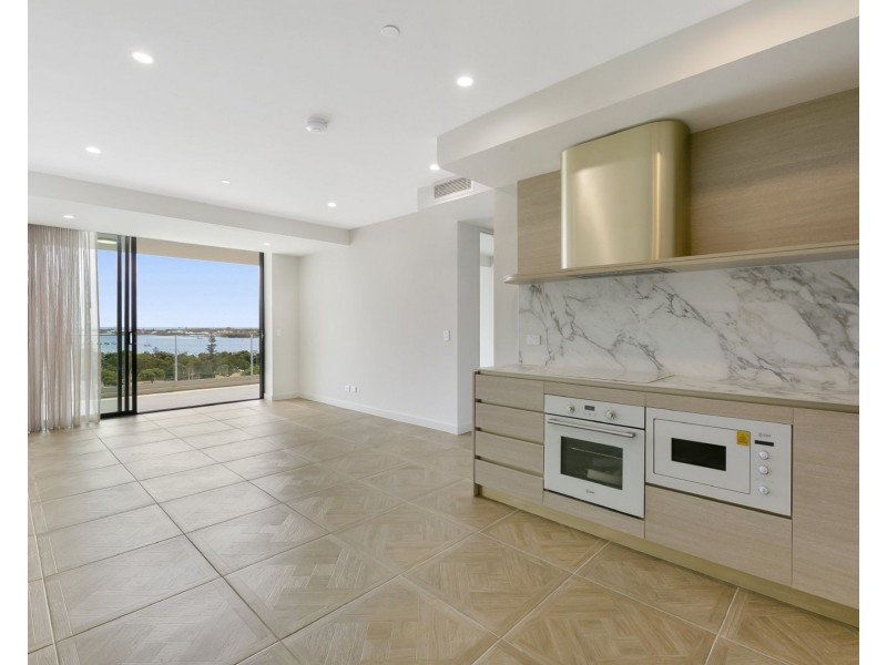 402/24 Queen Street, Southport QLD 4215