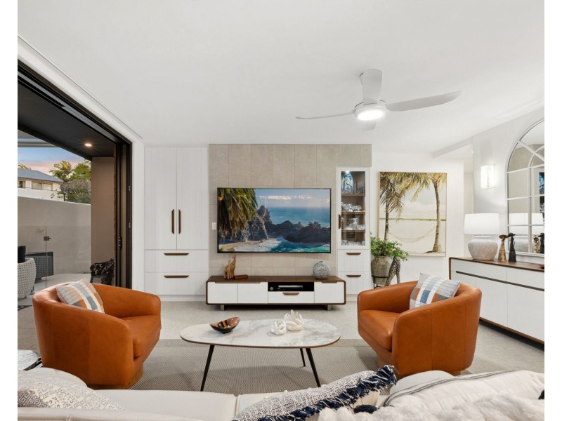 1/95 Noosa Parade, Noosa Heads QLD 4567