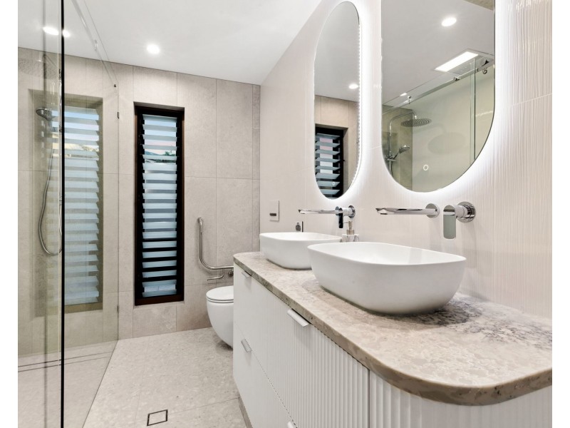 1/95 Noosa Parade, Noosa Heads QLD 4567