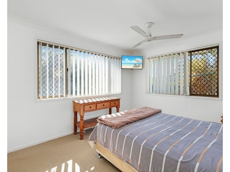 1 Keenan Street, Avenell Heights QLD 4670