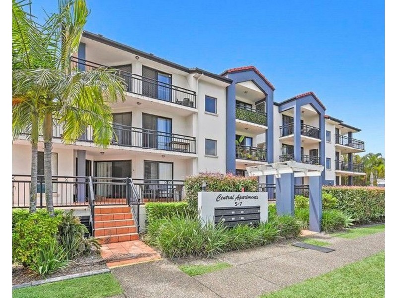 3/5 Railway Street, Southport QLD 4215