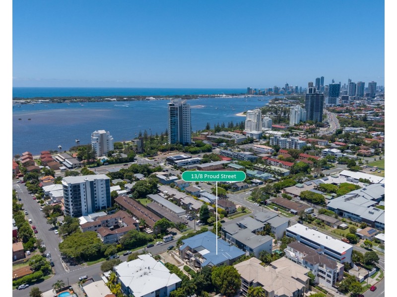 13/8 Proud Street, Labrador QLD 4215