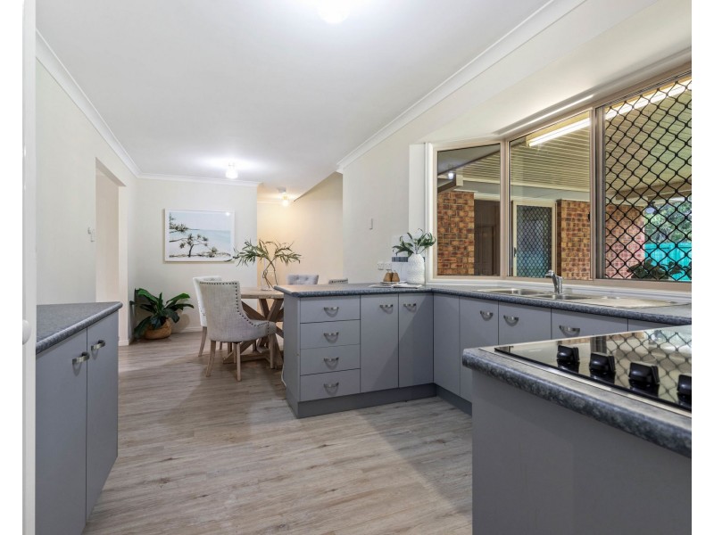 30 Gray Road, Bray Park QLD 4500