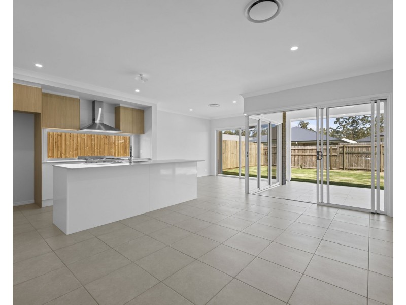 46 Loupos Street, Pallara QLD 4110
