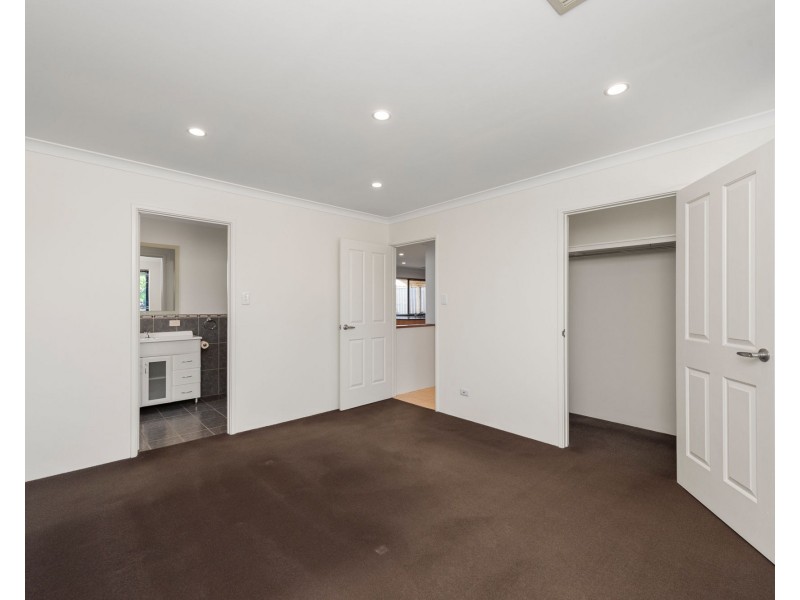 6 Helena Place, Hamilton Hill WA 6163