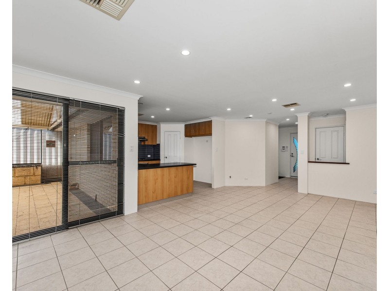 6 Helena Place, Hamilton Hill WA 6163