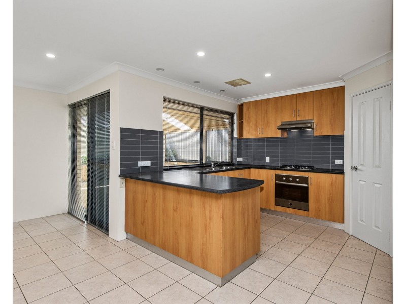 6 Helena Place, Hamilton Hill WA 6163