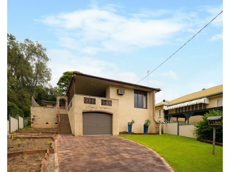 82 Byth Street, Stafford QLD 4053