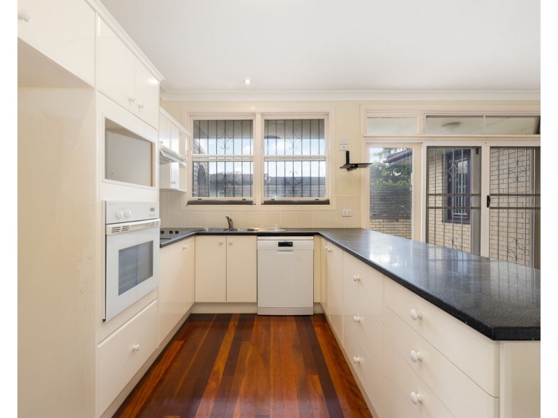 82 Byth Street, Stafford QLD 4053