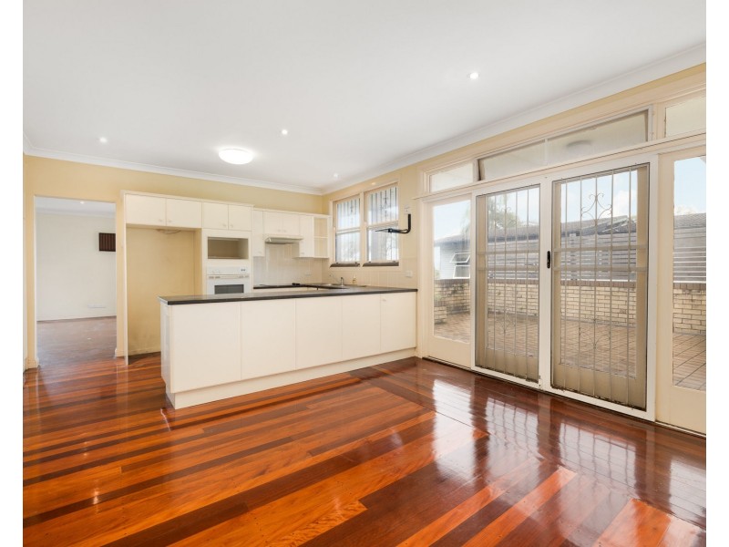 82 Byth Street, Stafford QLD 4053