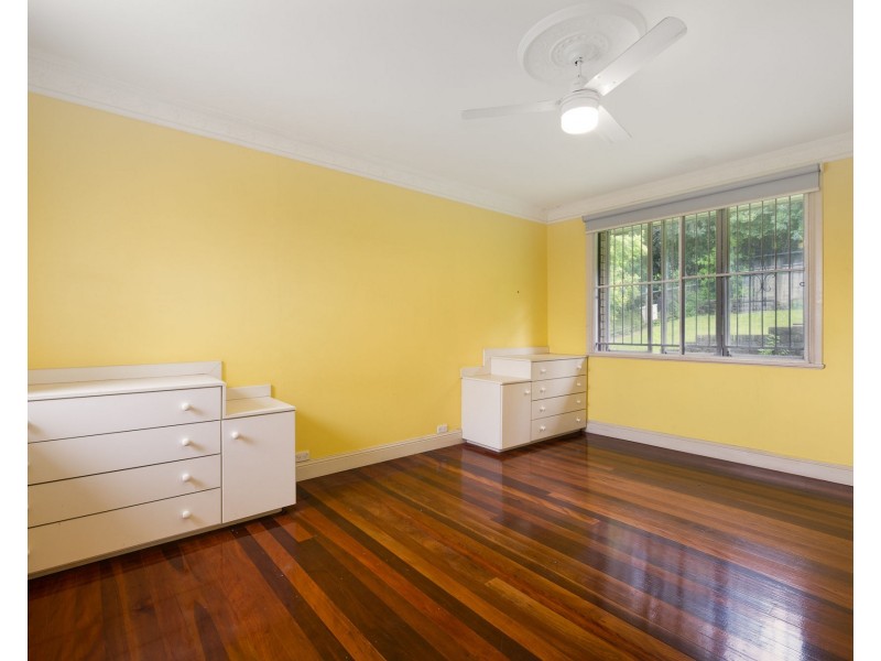 82 Byth Street, Stafford QLD 4053