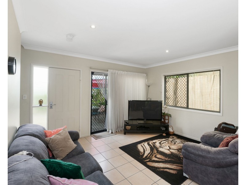 1/11 Wilton Terrace, Yeronga QLD 4104