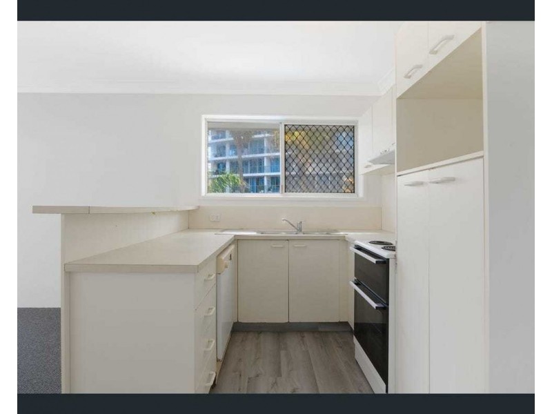 5/27 Enderley Ave, Surfers Paradise QLD 4217