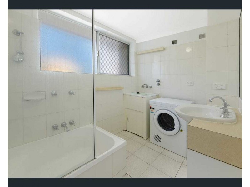 5/27 Enderley Ave, Surfers Paradise QLD 4217