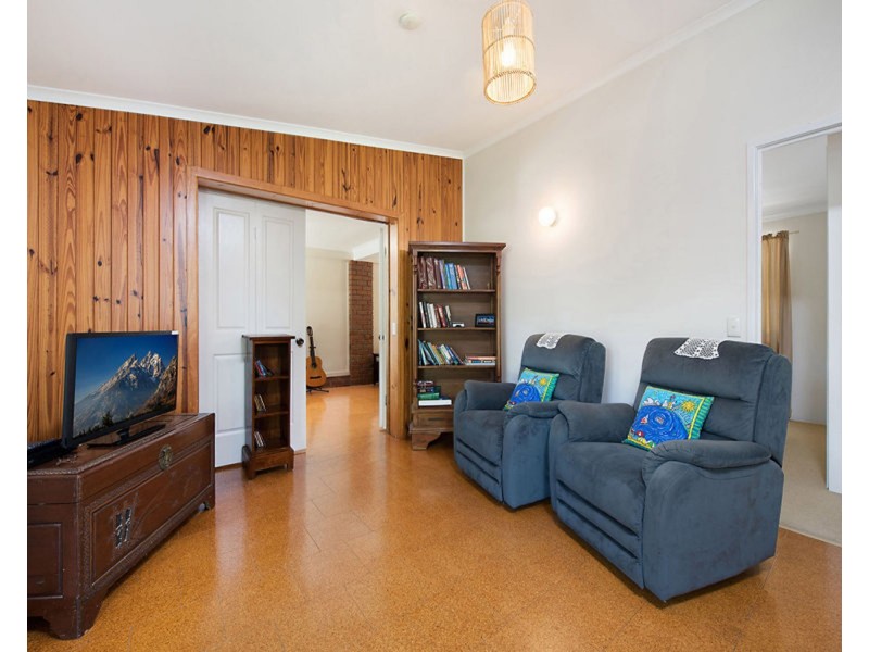 11 Ibis Street, Kuluin QLD 4558