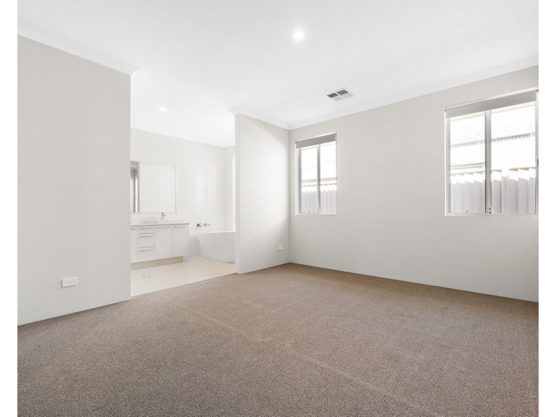 75 Picasso Promenade, Alkimos WA 6038