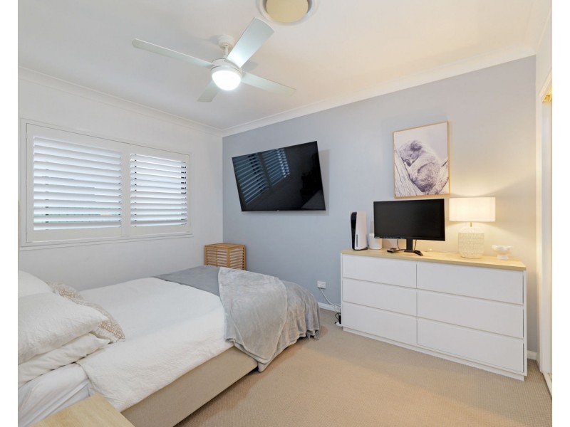 23 Midden Place, Pelican Waters QLD 4551