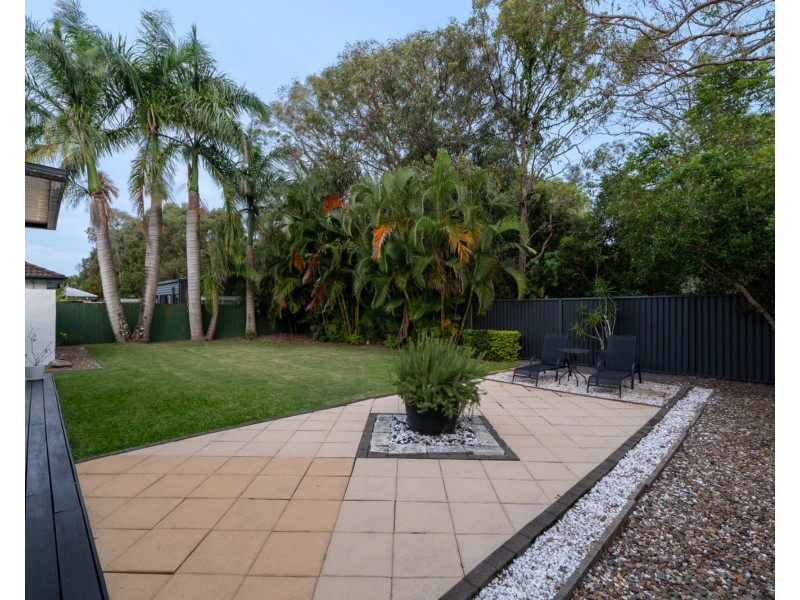 23 Midden Place, Pelican Waters QLD 4551
