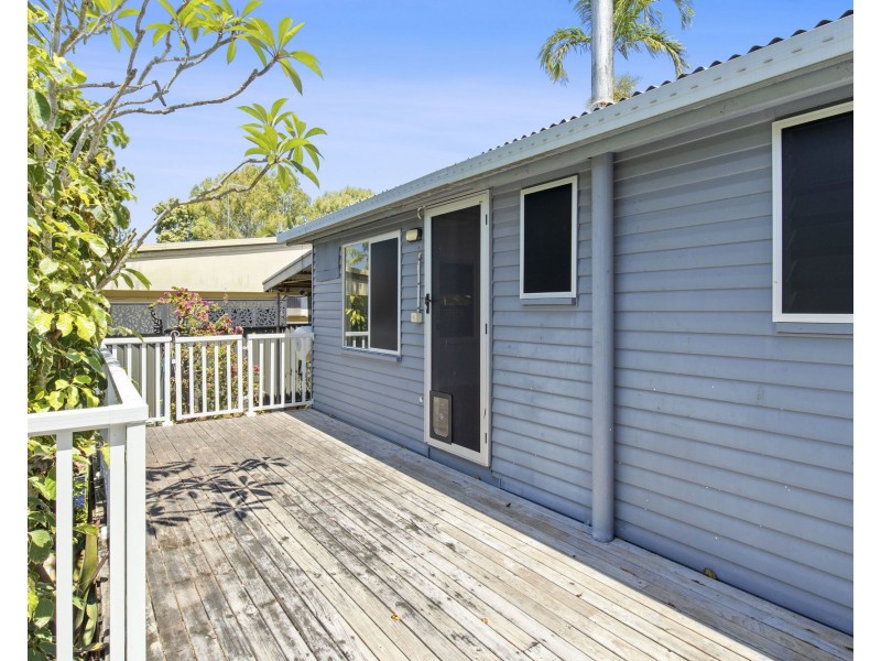 30A David Street, Machans Beach QLD 4878