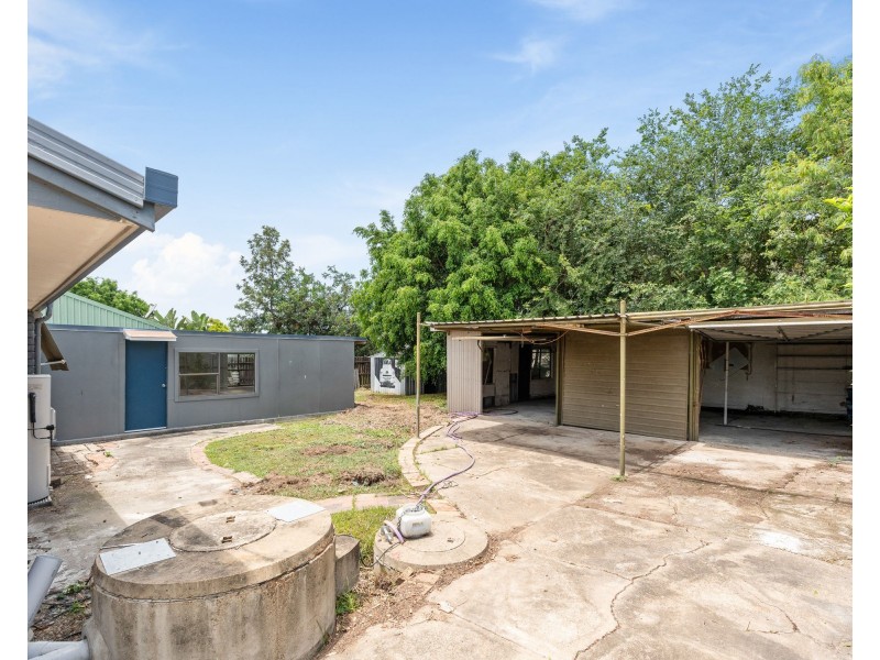 6 Stocks Lane, Walloon QLD 4306