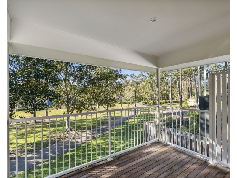6/8 Carnarvon Ave, Springfield Lakes QLD 4300