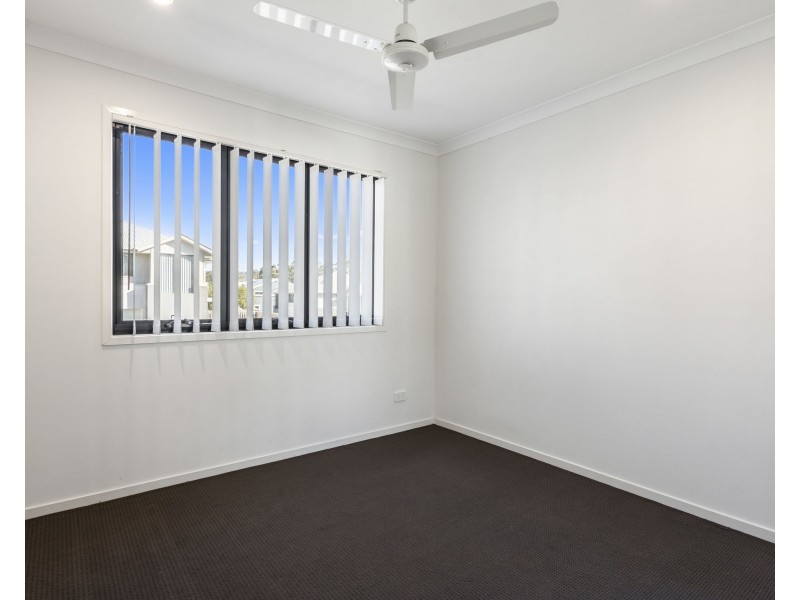 6/8 Carnarvon Ave, Springfield Lakes QLD 4300