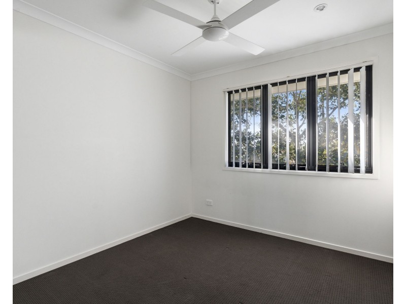 6/8 Carnarvon Ave, Springfield Lakes QLD 4300