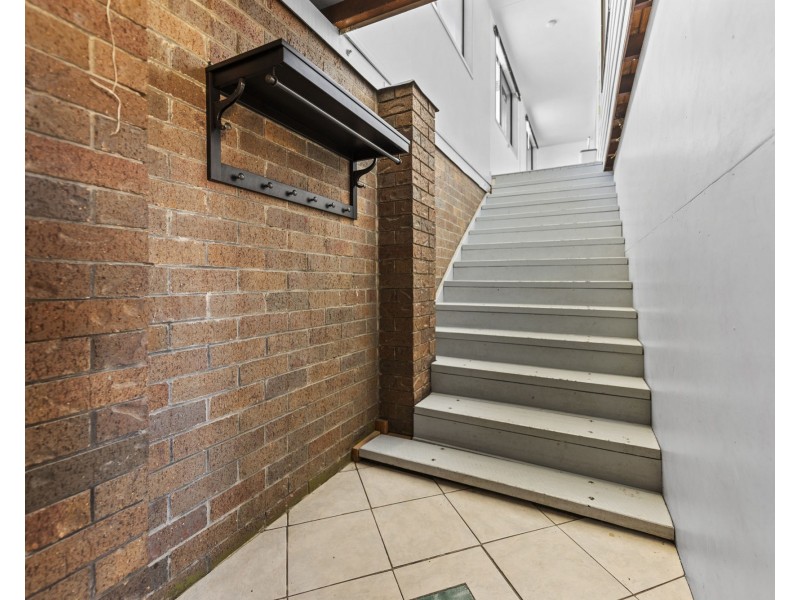 201 Redland Bay Road, Capalaba QLD 4157