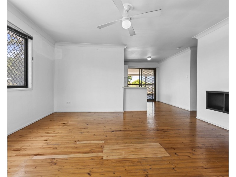 201 Redland Bay Road, Capalaba QLD 4157