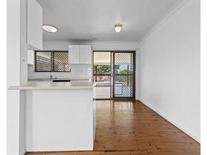 201 Redland Bay Road, Capalaba QLD 4157