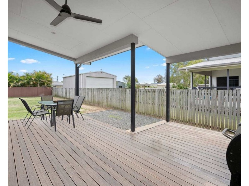 3 Avalon Street, Burnett Heads QLD 4670