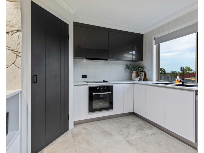 24 Everest Street, Warner QLD 4500